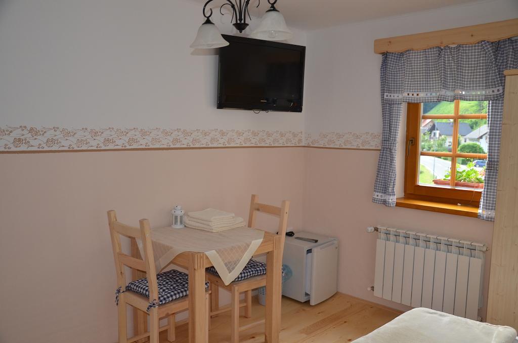 Farmhouse Stiftar Solčava Quarto foto